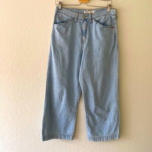 Levi high rise loose crop